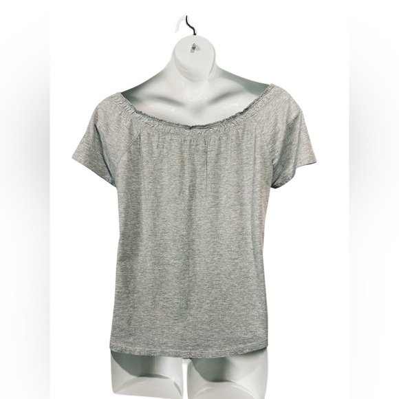 N.W.D, Women’s Gray Short Sleeve Top With Embroidered Details, Medium - Picture 6 of 7